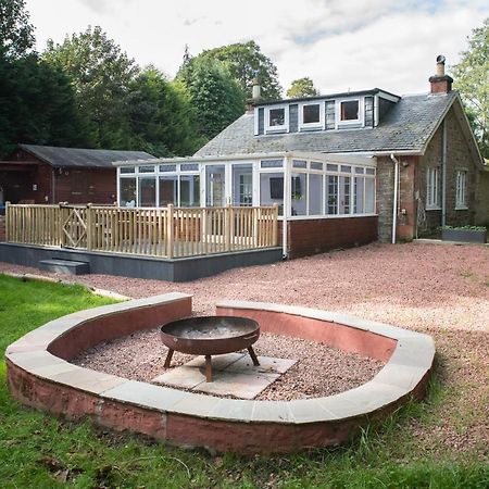 Auchendennan Farm Self Catering Cottages Balloch Exterior foto