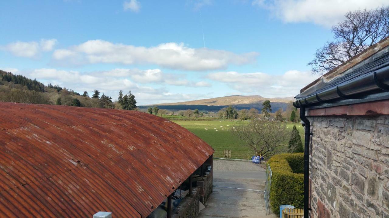 Auchendennan Farm Self Catering Cottages Balloch Exterior foto